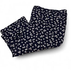 St. John's Bay Navy and White Capris